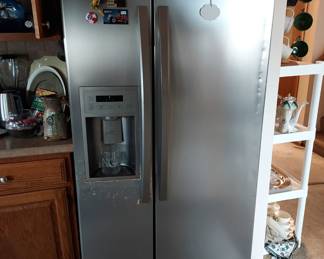 Kenmore side-by-side Refrigerator