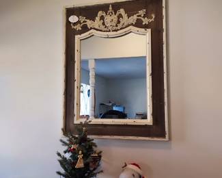 Decorative mirror