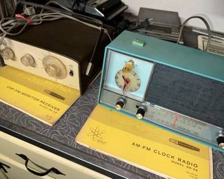 Heathkit Radios with manuals inc GR-88 Radio Shortwave Receiver + Am-FM Clock radio GR-58