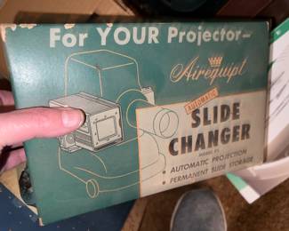 Automatic Slide Changer oooh! High tech..