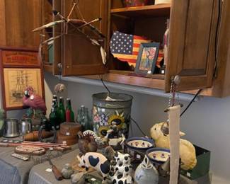 Doorstops, toleware, Americana, other primitives