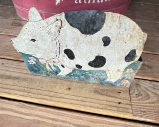 Pig decor