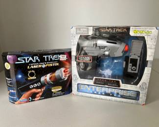 	Vintage Star Trek Starfleet Phaser & Communicator Replicas