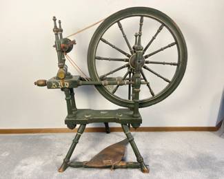 	Antique 19thC Scandinavian Nordic Painted Spinning Wheel