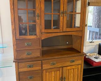 This thing is a piece of junk. You can have it if you haul it.