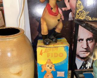 4 Alarm Fido rubber toy 