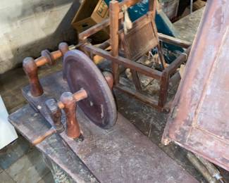 Antique yarn wonder and small loom