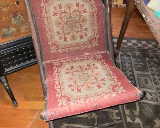 Folding tapestry chair 