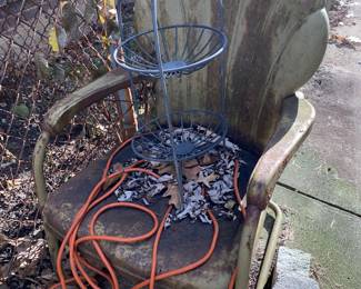 Metal Vtg. Yard chair 