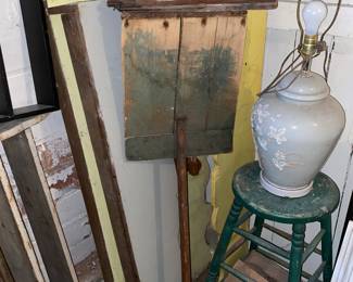 Wood shovel, green stool, lamp