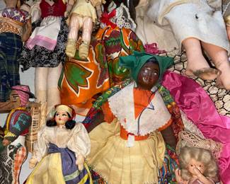 Dolls of the world collection