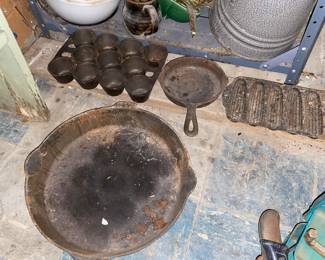 Griswold and Wagner cast iron pans