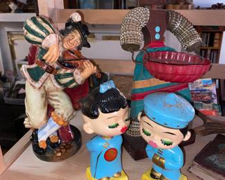Royal Doulton-The Fiddler, kissing magnetic Asian bobble heads, tramp art bottle cap person 