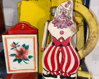 Vtg. Clown-as is… Vtg. Yellow letters