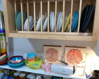 Assorted dishware