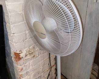 Floor fan