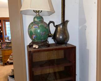 Asian style lamp and display cabinet 