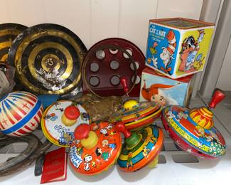 Vtg. Meta spinning tops 