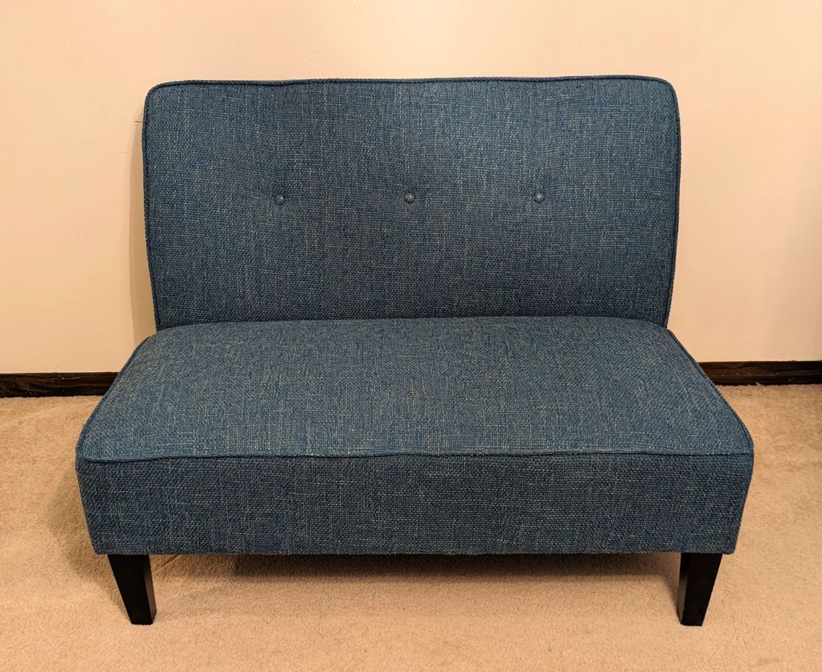 Exemplary Edina Estate Auction starts on 1/1/2024