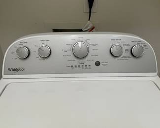 14-$450 - 2018  Whirlpool washer and dryer