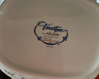 Noritake Versatone brown and cream, dinnerware with clover $200