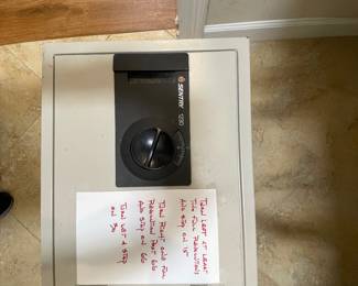 $120 Sentry 1230 Safe 16x13x14
