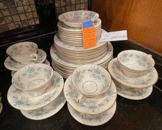 $140 Castleton Caprice 36 pieces china set 
