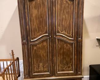 $400 Thomasville armoire 42Wx18Dx82H
