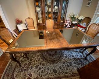 $1250 Dining Room Table 92x45 French Provencal Drexel with mirror top section 8 chairs caned back 20x42, 2 leaves 20" each.