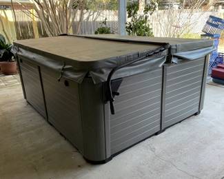 Hot tub 95Wx80D ThermoSpas 3 seats+ 1 double  lounge	- 5 years old, client paid $15,000. We are taking silent bids until Monday 1/29 at noon. 