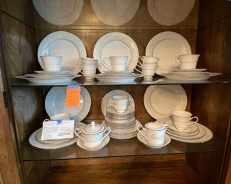 $250 Noritake Ivory China Trudy pattern
