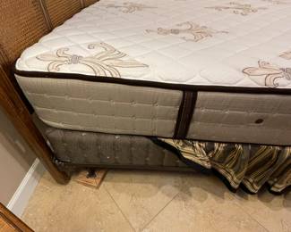 $600 Thomasville king bed & headboards 78Wx48H
mattress offered Thomasville pair of Mahogany cabinets 26Wx20x24T