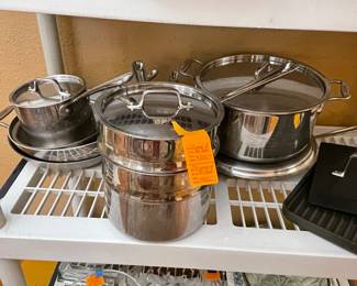 $250 13 pieces of All Clad cookware 
