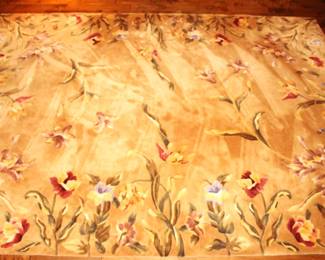 Beautiful floral area rug.