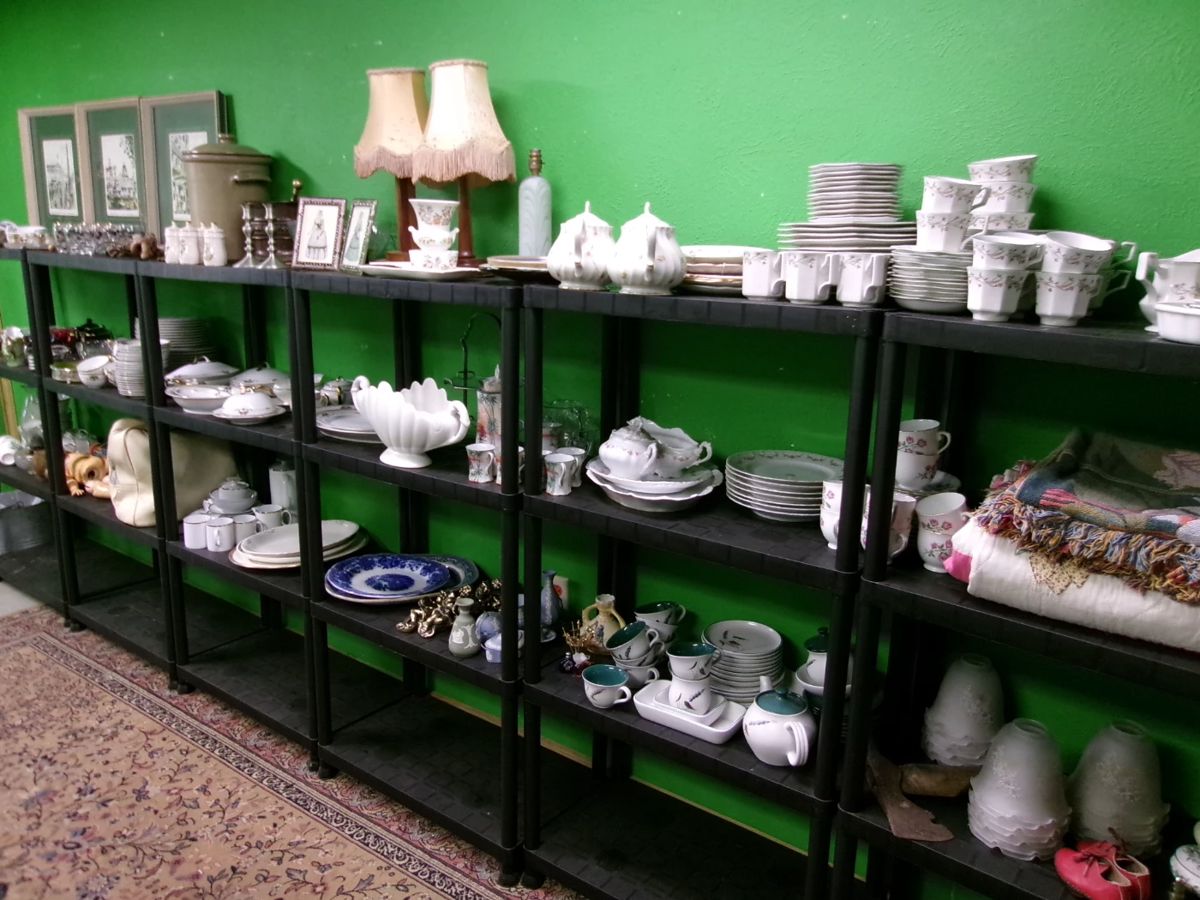 Fresh Year, Fresh Antiques in Palestine, TX starts on 1/2/2024