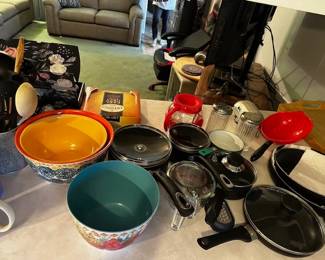 POTS PANS  BOWLS