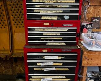 CRAFTSMAN TOOL BOX