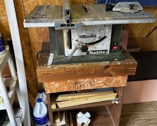 MAKITA TABLE SAW