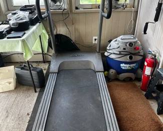 VISION FITNESS TREADMILL