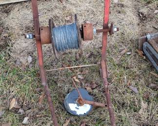 Fencing Wire Roller Stand