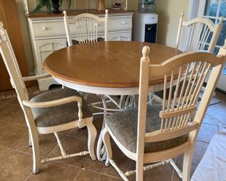 dining table with 1 leaf and 4 matching chairs