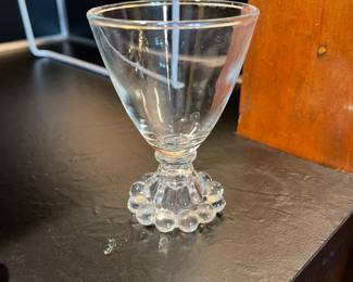 Berwick-Boopie by Anchor Hocking aperitif glasses. Set of five.