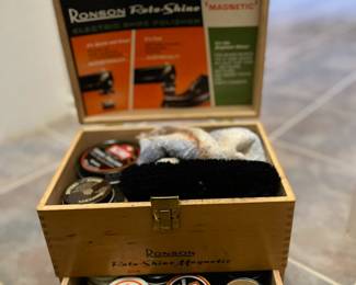 Antique Ronson shoe shine kit with original brushes and instruction booklet
