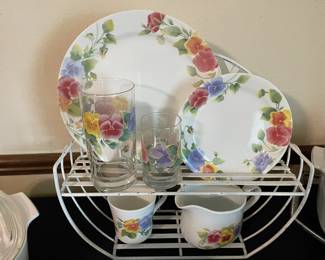 Corning Ware Summer Blush dining plates, salad plates, drinking glasses, juice glasses, coffee cups, large creamer and many casserole dishes with lids and trivets (some) A1B11, A5B, A3B, A12B, A21B (rare very large casserole dish).