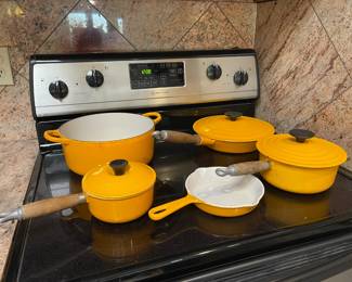RARE FIND Vintage Le Creuset enamel cookware. Very early pieces  with wooden handles. 