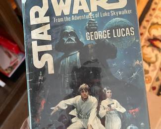 Vintage 1976 Star Wars hardback book.