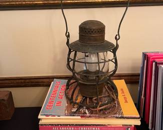Electrified railroad lamp (Dietz).