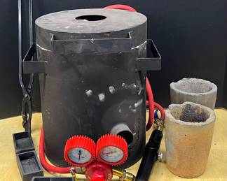 VEVOR Propane Melting Furnace 10KG, 2462F, Metal Foundry Furnace With Crucibles And Graphite Molds 