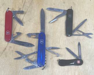 (4) Small Victoronix Swiss Made Army Knives 