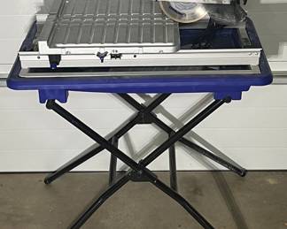 Kobalt 7-in-Blade Wet Tabletop Sliding Table Tile Saw With Stand
